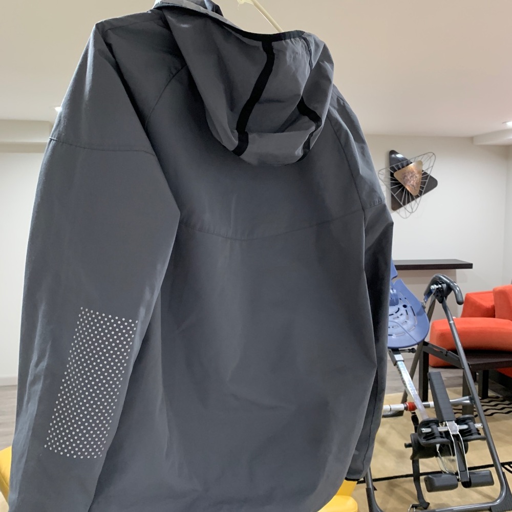 Nike International Windbreaker Jacket